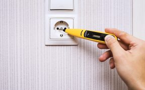 Wskazniki obecnosci napiecia – co warto wiedziec