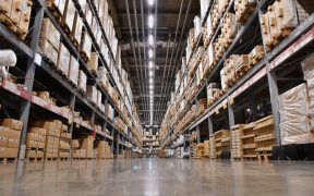 wyposażenie magazynu