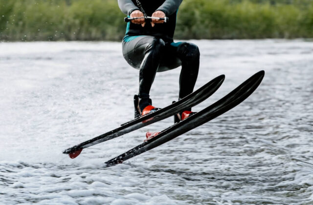 wake boat